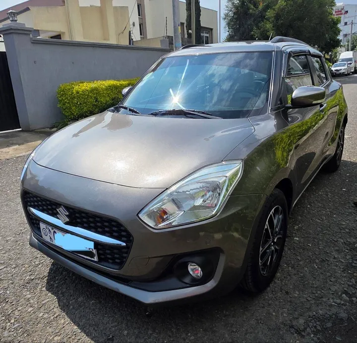 Suzuki Swift 2021 Full Option Automatic – photo 5