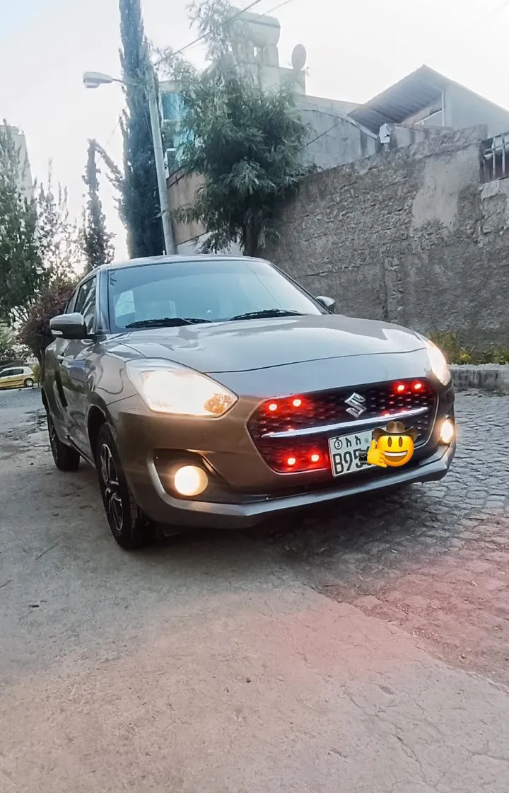 Suzuki Swift India 2022 – photo 5