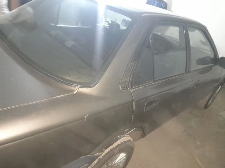 Toyota DX 2E Sedan – photo 3