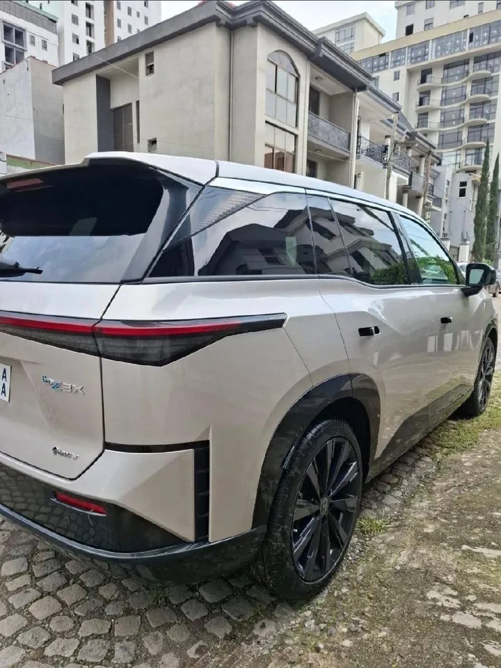Toyota BZ3X Max 2025 – photo 4