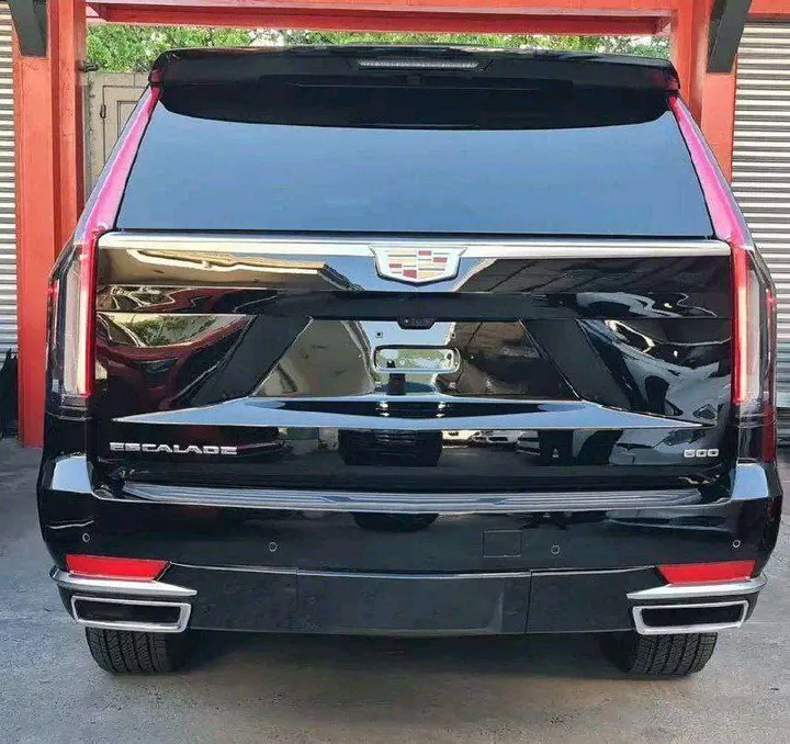 2022 Cadillac Escalade Luxury – photo 5