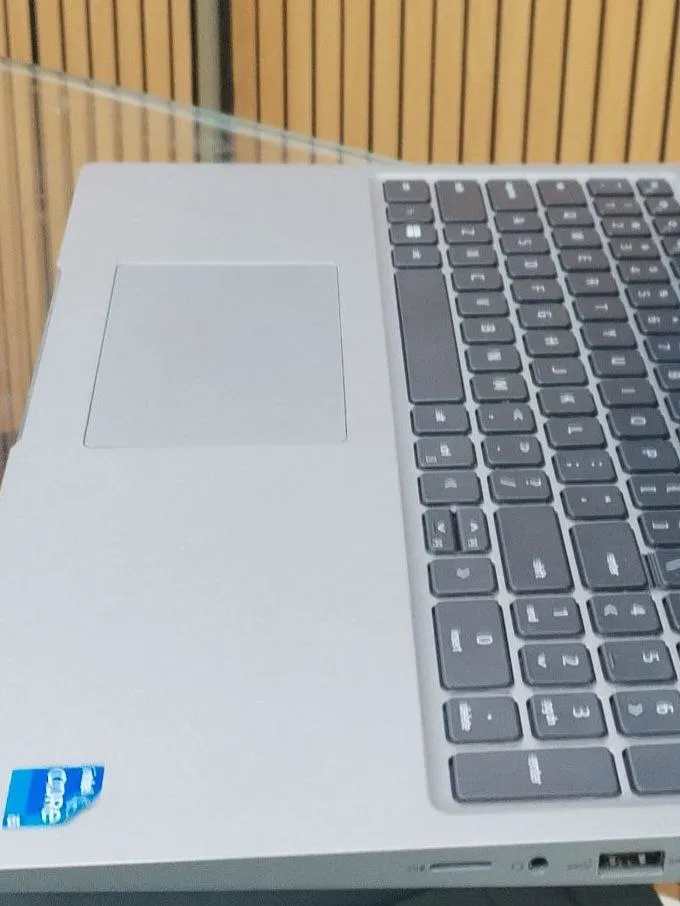 Brand New Dell Latitude 5540 – photo 4