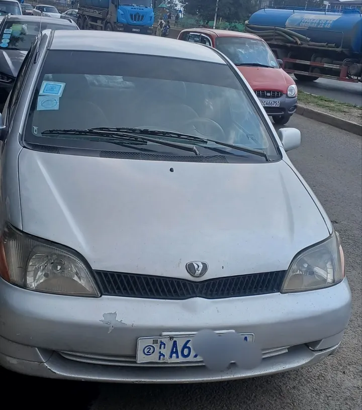 Toyota Platz 2001 Automatic – photo 5