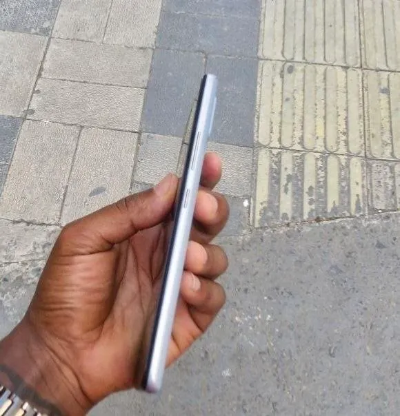 Samsung A42 5G Smartphone – photo 3