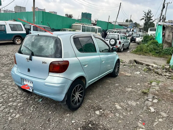 Toyota Vitz 2004 Automatic – photo 4