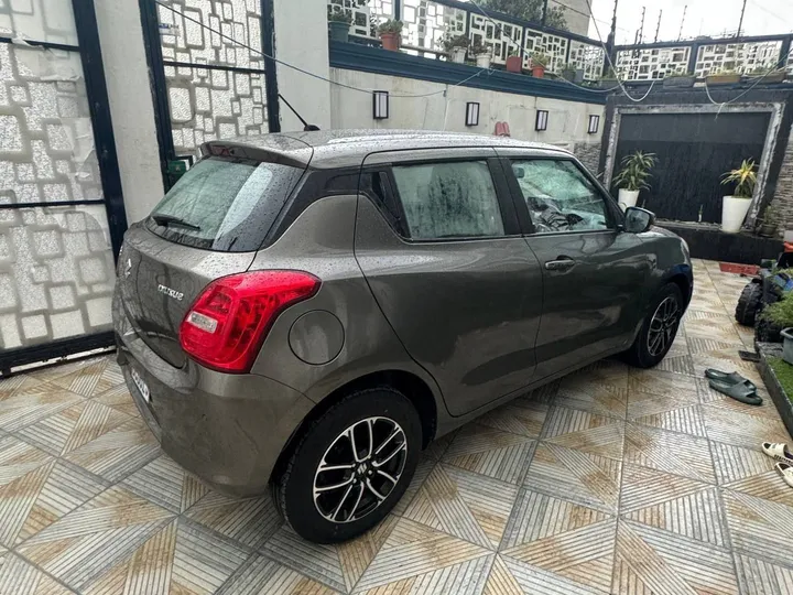 Suzuki Swift 2022 Full Option – photo 4