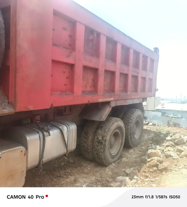 Sinotruk Dump Truck 2013 – photo 3