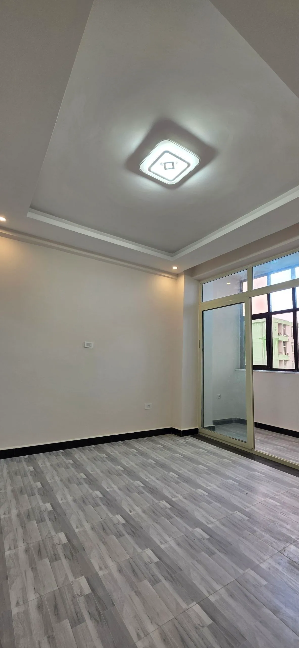 3 Bedroom 107 Sqm 12th Floor Condo – photo 7