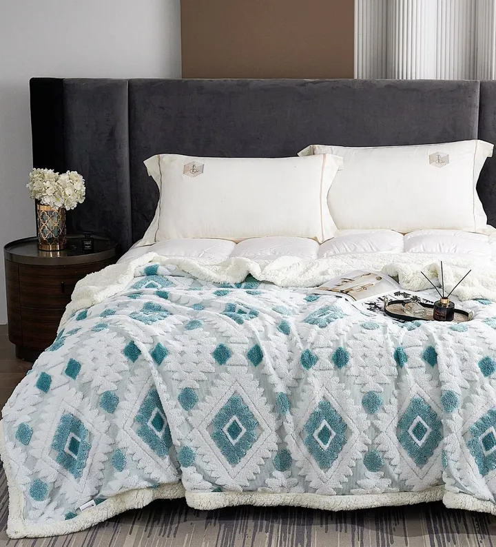 European Standard Throw Blanket 2x2.3m – photo 4