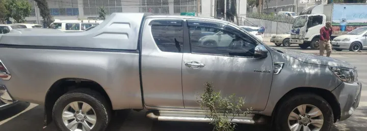 Toyota Hilux Revo 2017 Diesel – photo 4
