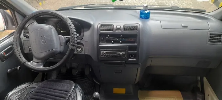Toyota D4D Van 2003 Manual – photo 9