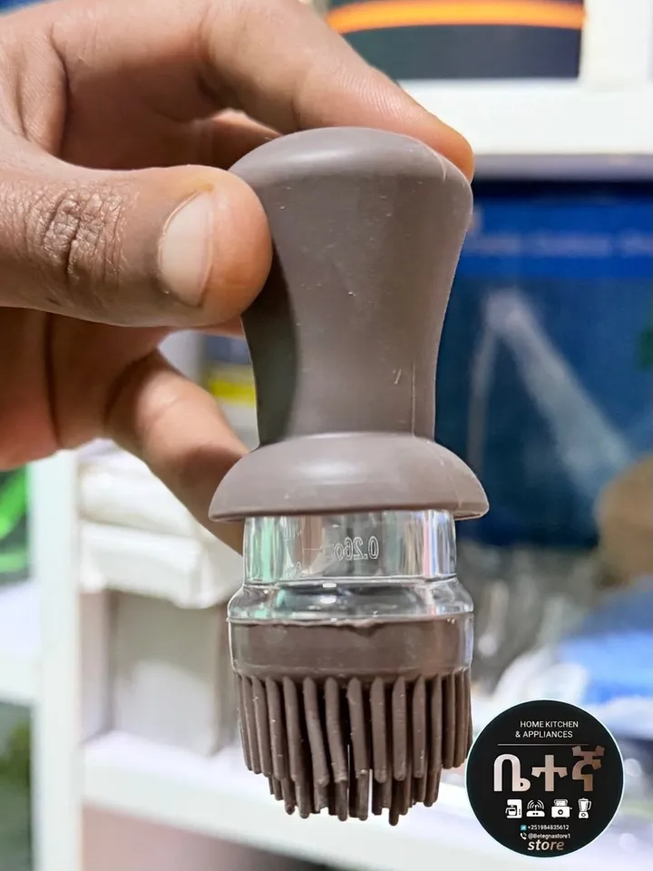 Multifunctional Oil Brush Bottle – photo 3