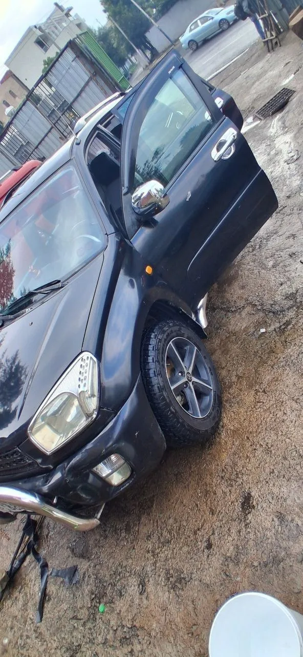 Toyota RAV4 2001 Automatic – photo 4