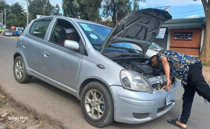 Toyota Vitz 2002 1.0L Automatic – photo 6