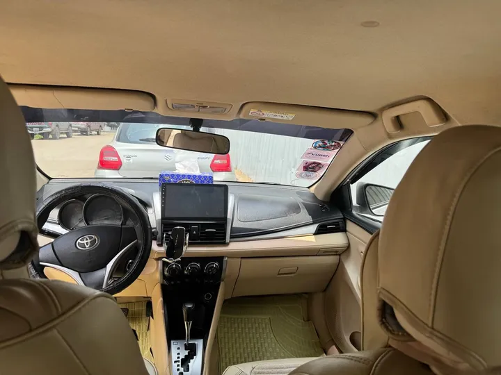 Toyota Yaris 2017 Sedan – photo 4
