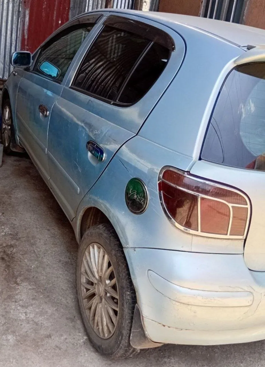 Toyota Vitz 2004 Automatic – photo 4