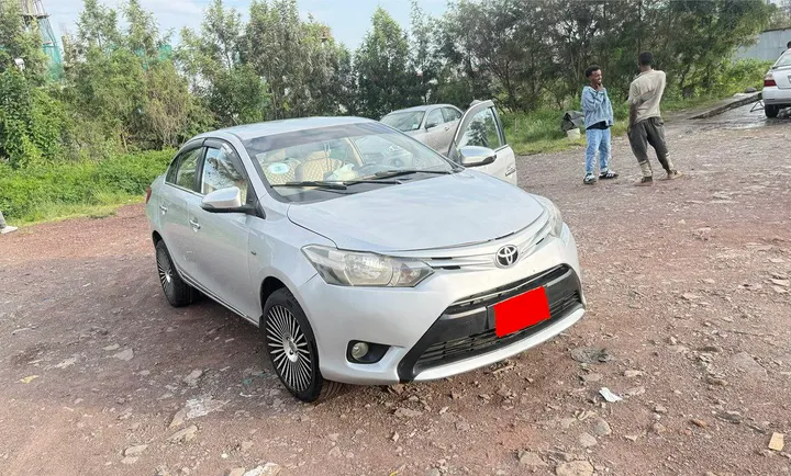 Toyota Yaris Sedan 2016 – photo 6