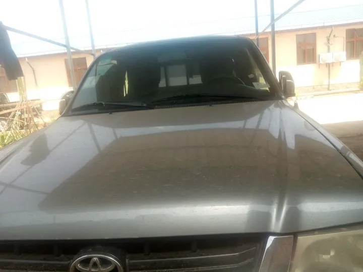 Toyota Hilux D4D Manual 2005 – photo 4
