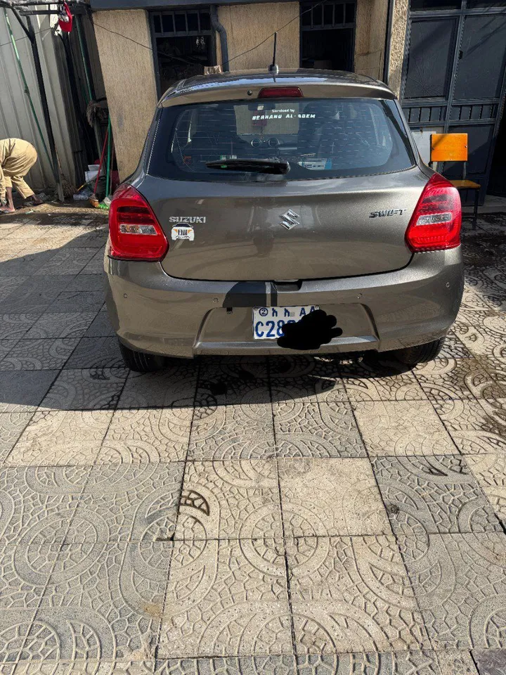 Suzuki Swift 2022 – photo 8