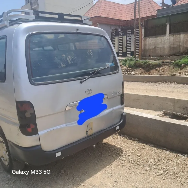Toyota 2TL Diesel Van – photo 5