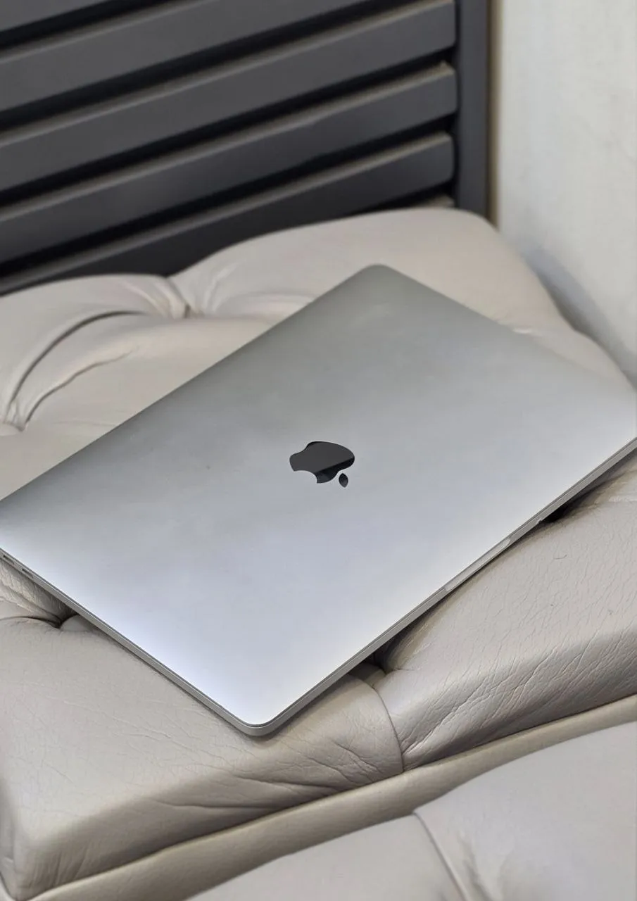 Apple MacBook Pro 2020 Core i7 – photo 4