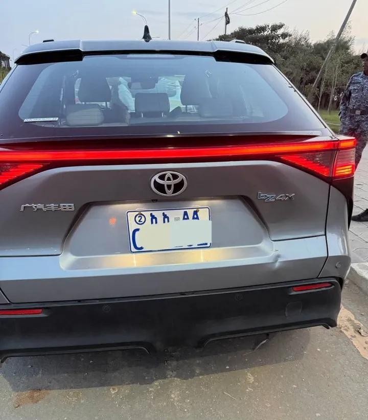Toyota BZ4X 2022 Electric SUV – photo 3