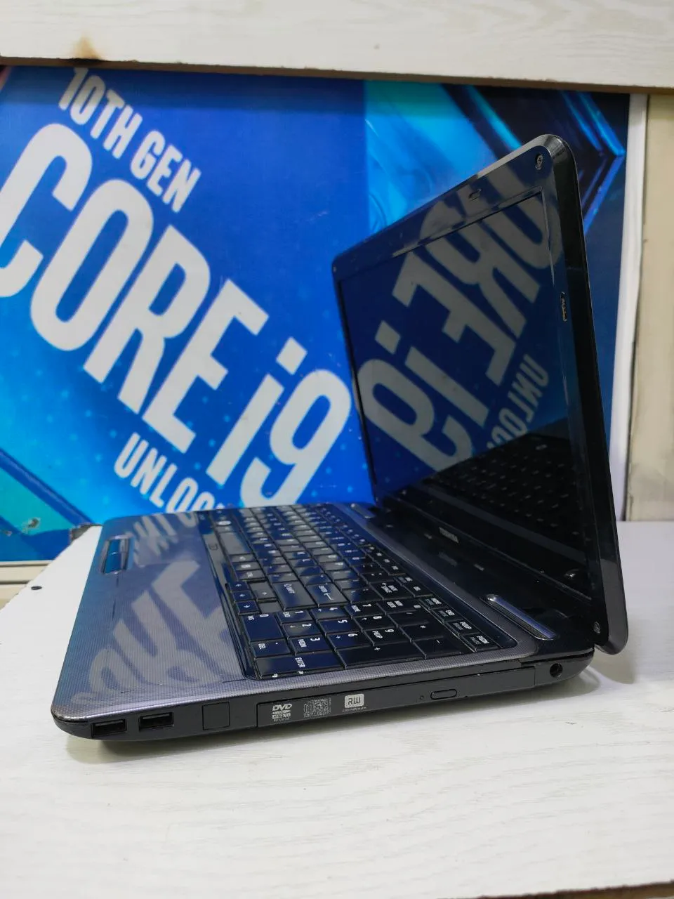 Toshiba Core i5 15.6 Inch Laptop – photo 3
