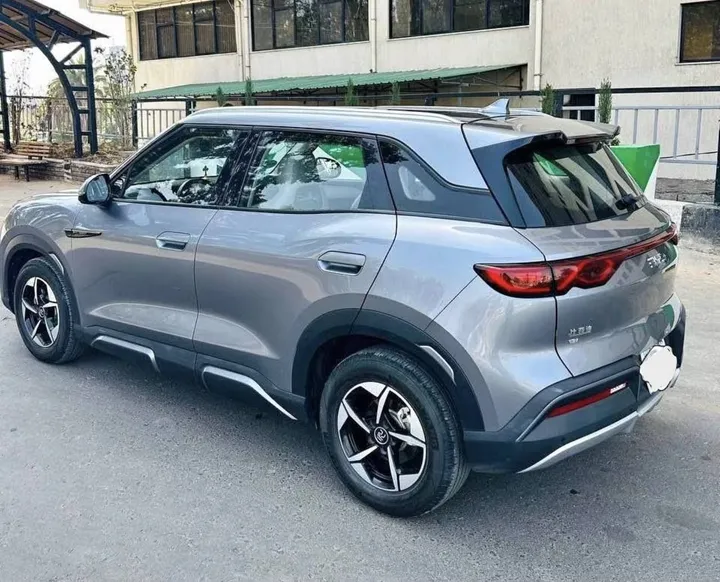 BYD Yuan Up 2024 Electric – photo 5
