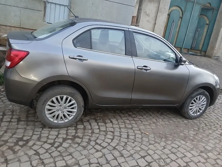 Suzuki Dzire 2022 Automatic – photo 4