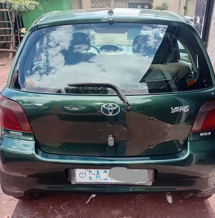 Toyota Yaris 2001 Manual – photo 4