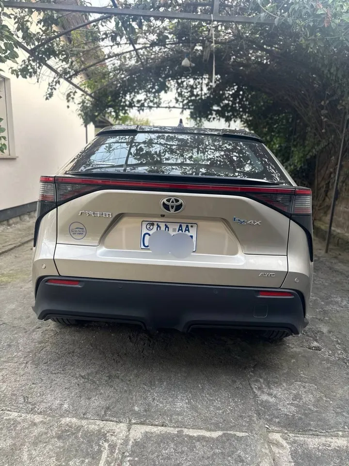 Toyota BZ4X EV 4WD – photo 4