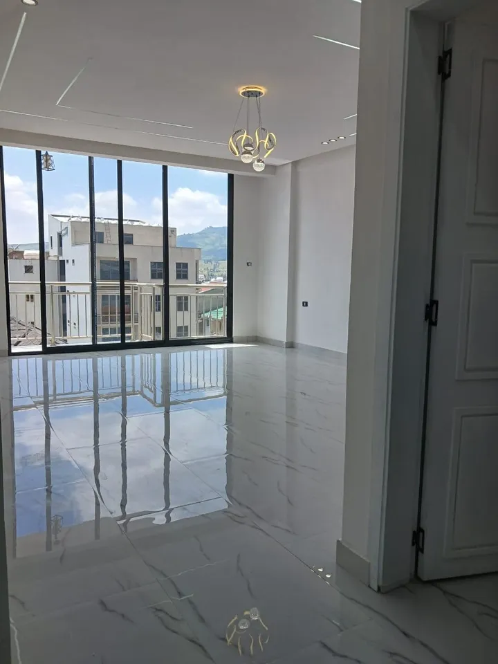 Modern 3 Bedroom Apartment Haile Garment – photo 4
