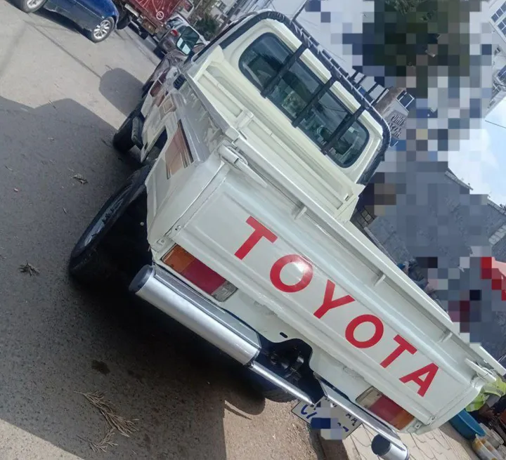 Toyota Pickup Diesel Manual 2008 – photo 3