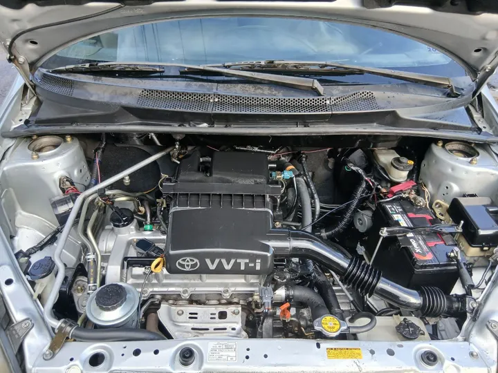 Toyota Vitz 2001 Automatic – photo 6