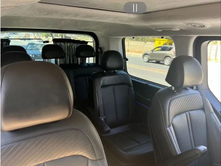 Hyundai Staria Luxury 2023 – photo 4