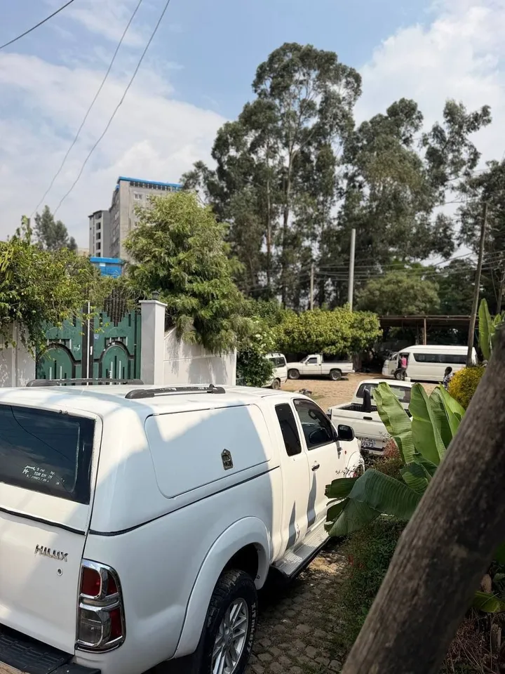 Toyota Hilux King Cab 2010 – photo 7