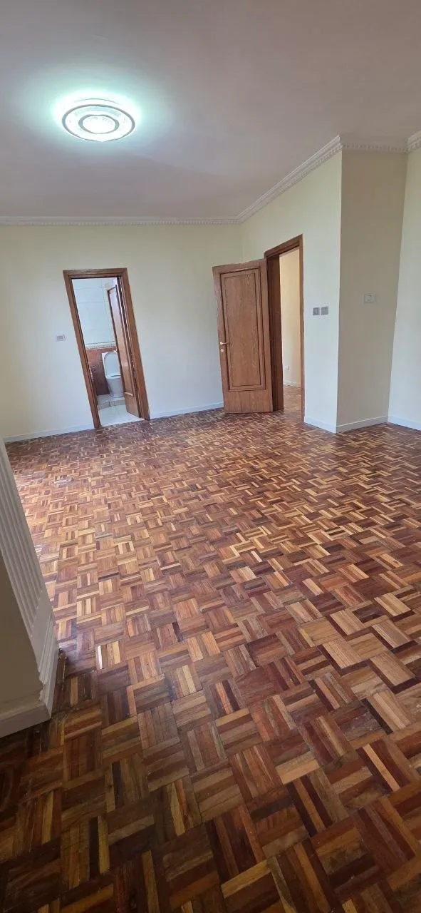 G+1 House 300 sqm Ayat – photo 7