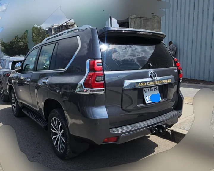 Toyota Landcruiser Prado 2019 Diesel – photo 6