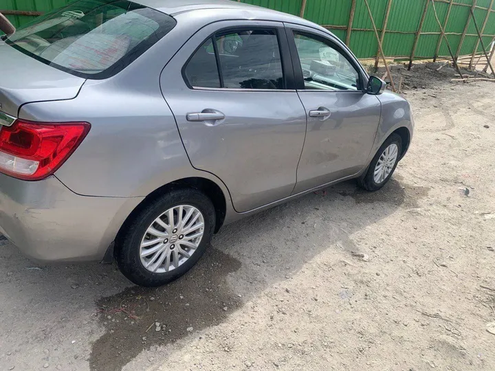 Suzuki Dzire 2022 Automatic Sedan – photo 7