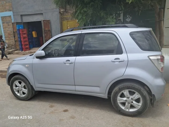 Daihatsu Terios 2010 Manual – photo 5