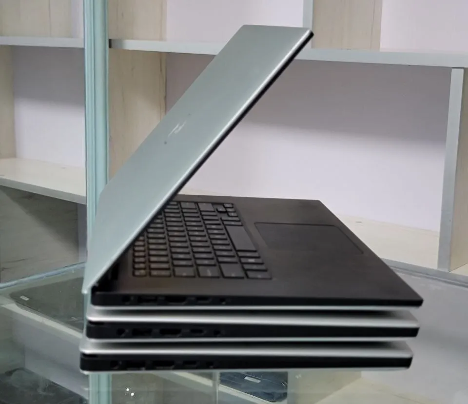 Dell Precision 5540 i9 4K Touch – photo 5
