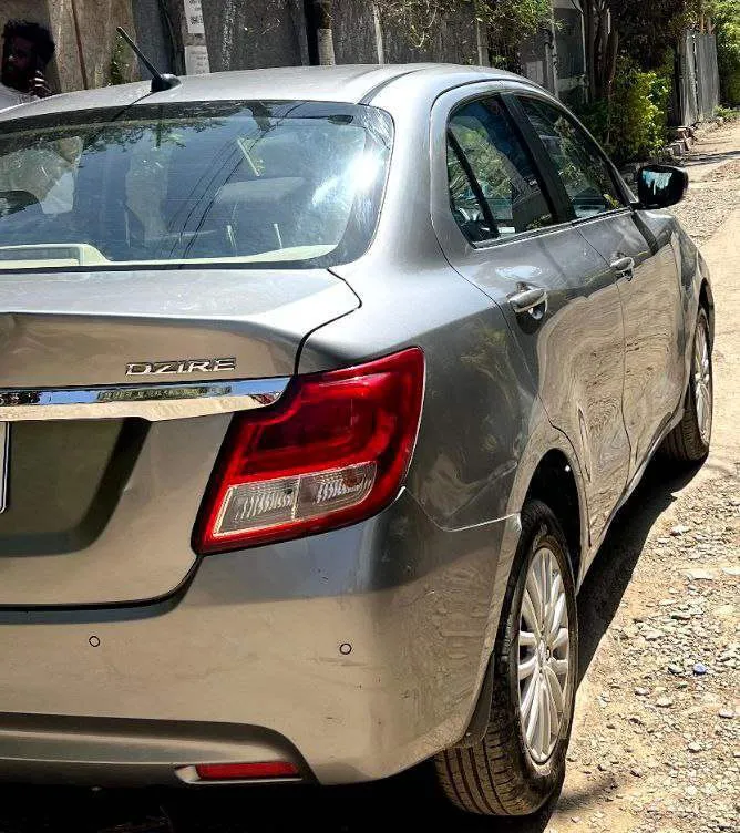Suzuki Dzire 2022 Automatic Sedan – photo 3