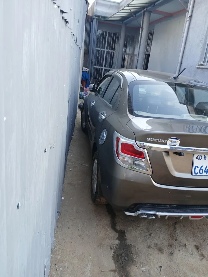 Suzuki Dzire 2022 Sedan – photo 4