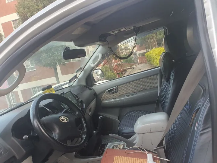 Toyota Vigo D4D 2007 Manual – photo 3