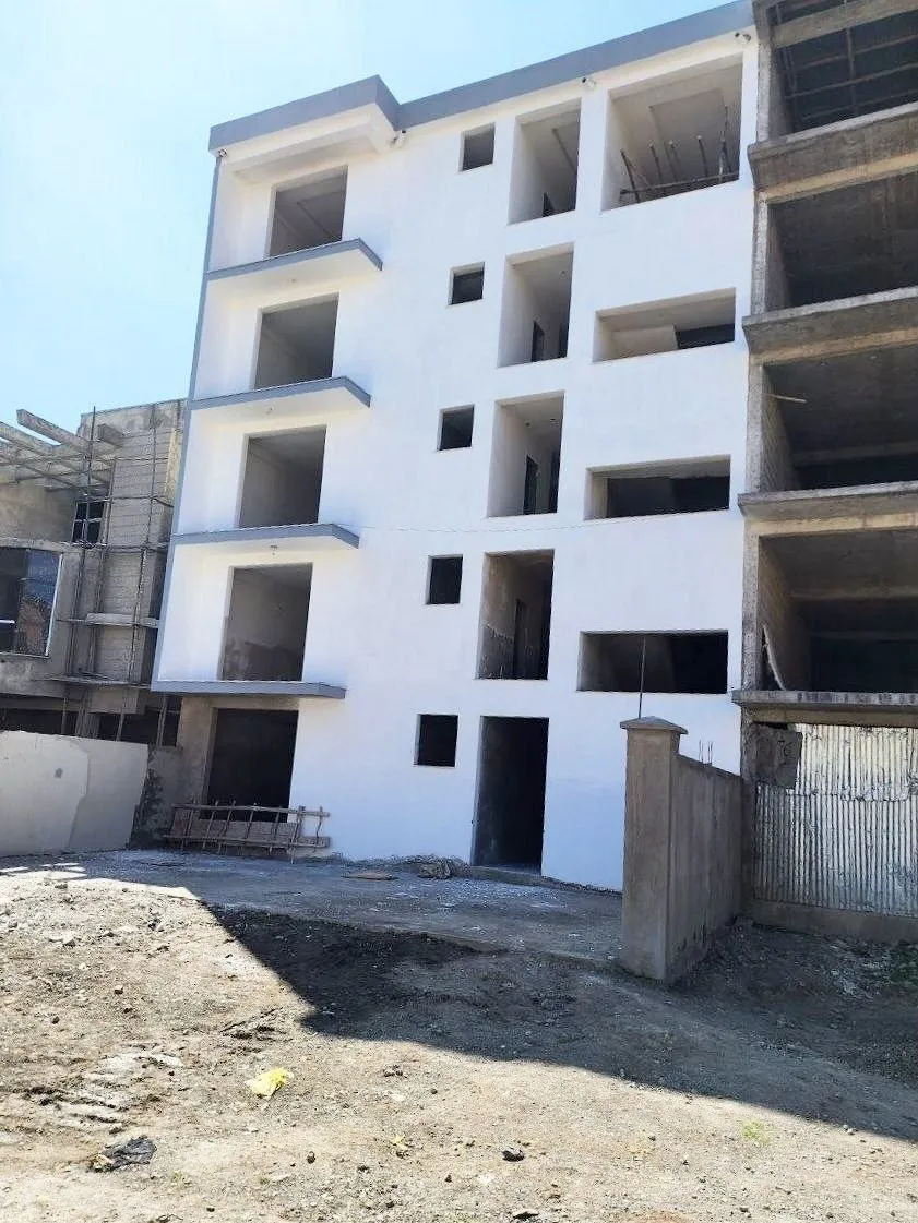 G+4 Apartment Building for Sale – photo 4
