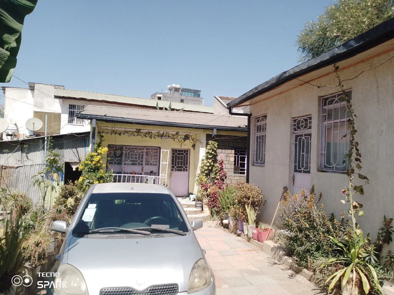 375 sqm Land for Sale Bole – photo 4