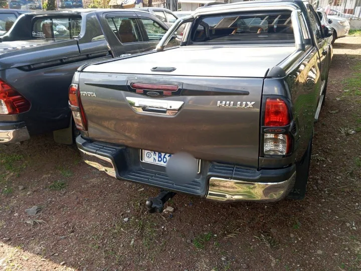 Toyota Hilux Revo 2017 Diesel – photo 6