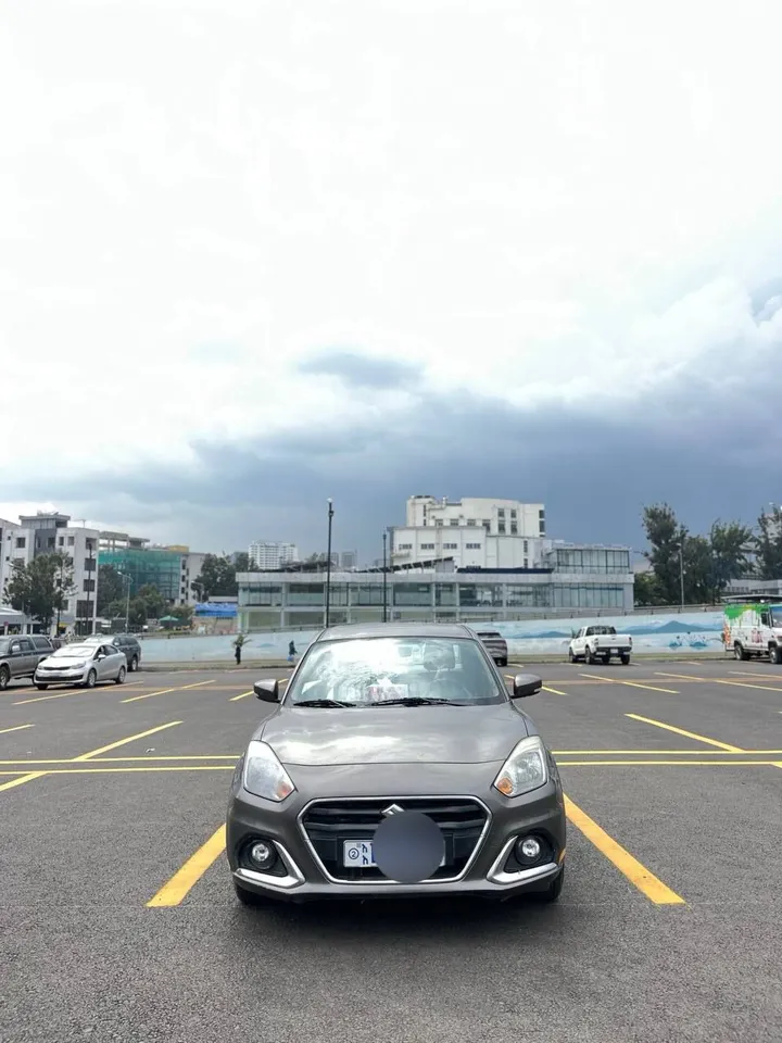 Suzuki Dzire 2021 Automatic – photo 9