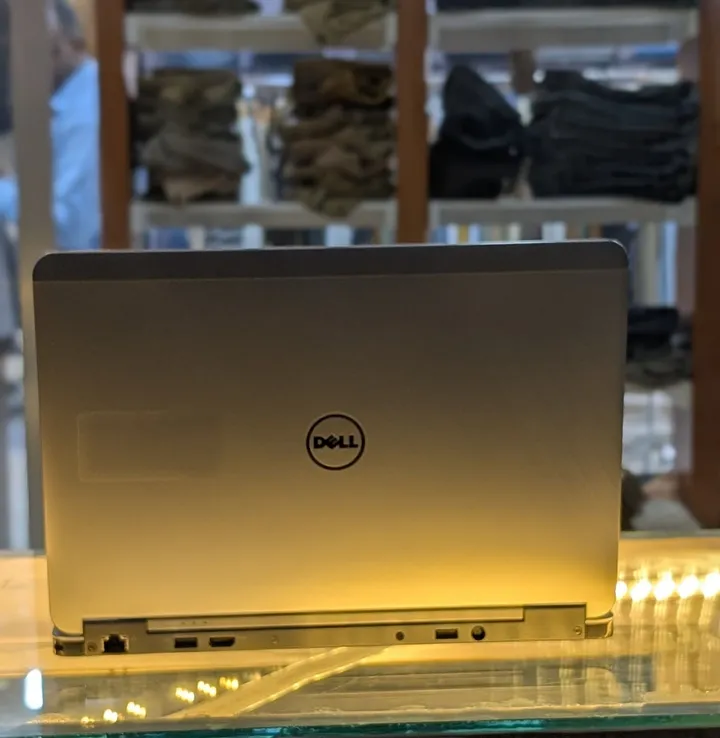 Dell Latitude i5 8GB Laptop – photo 4