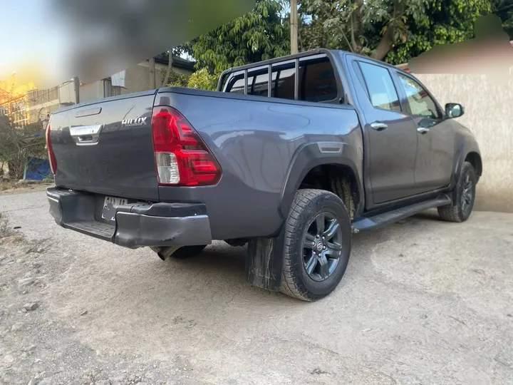 Toyota Hilux Adventure Double-Cab 2021 – photo 5